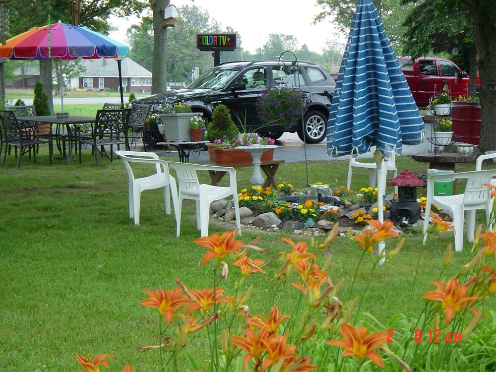 Chateau Motor Lodge Grand Island Bagian luar foto