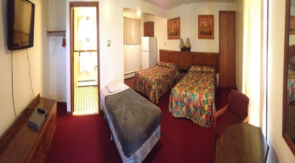 Chateau Motor Lodge Grand Island Ruang foto