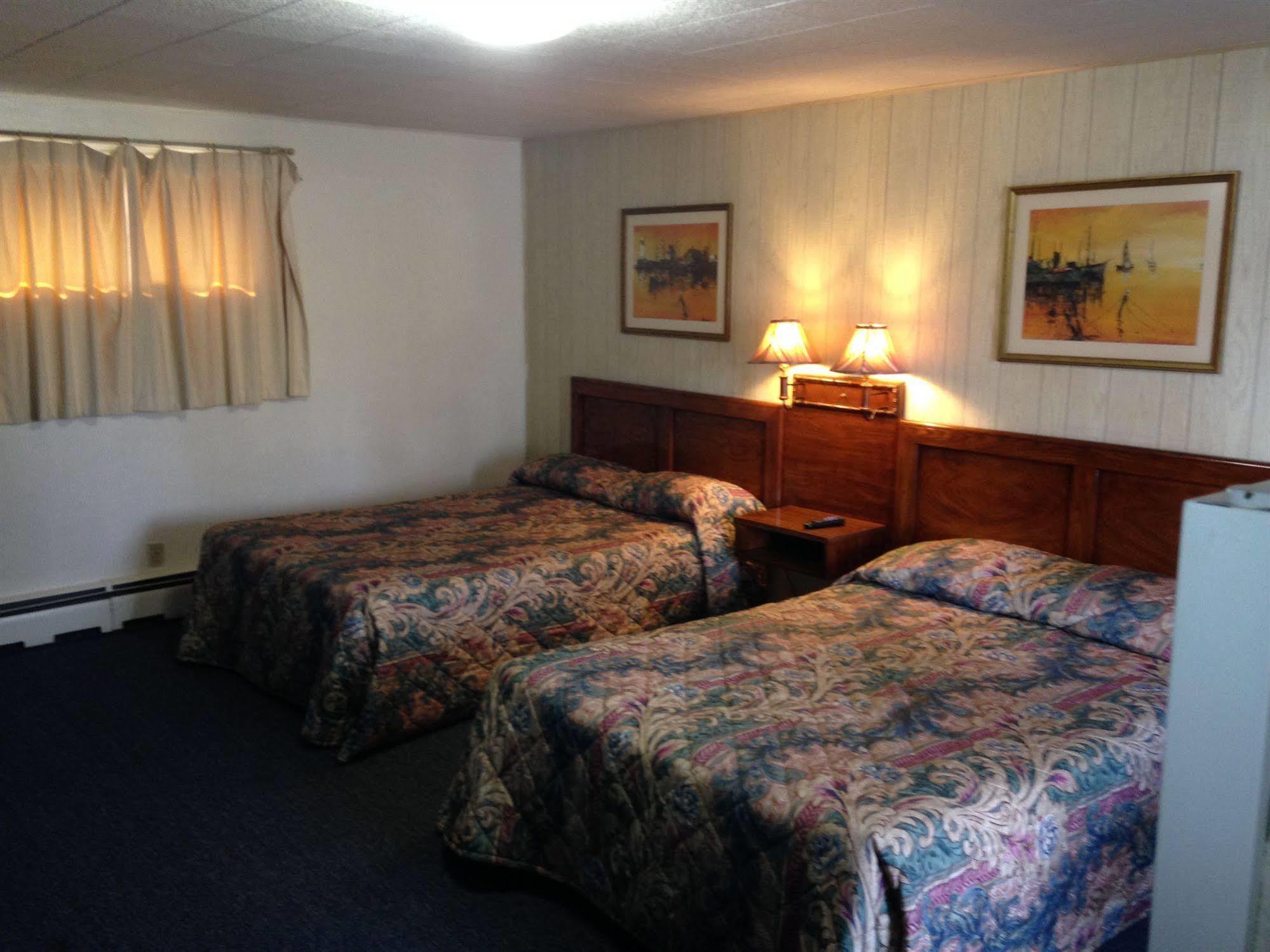 Chateau Motor Lodge Grand Island Bagian luar foto